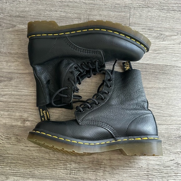 Dr. Martens Pascal Boots - Picture 6 of 8